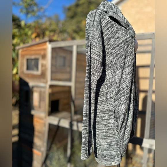 Bench Grey & White Cardigan Size L - Picture 5 of 9